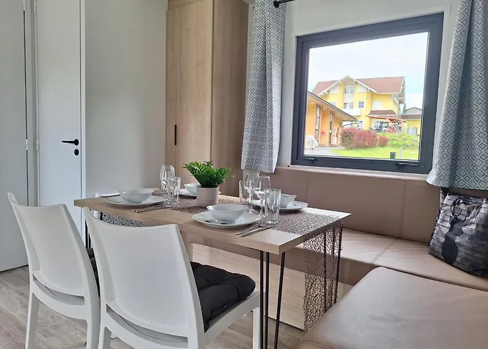 Kompleks wypoczynkowy Mobilhome-bali Premium By Lampele-ossiachersee-klimaanlage-radfahren-wandern-auszeit